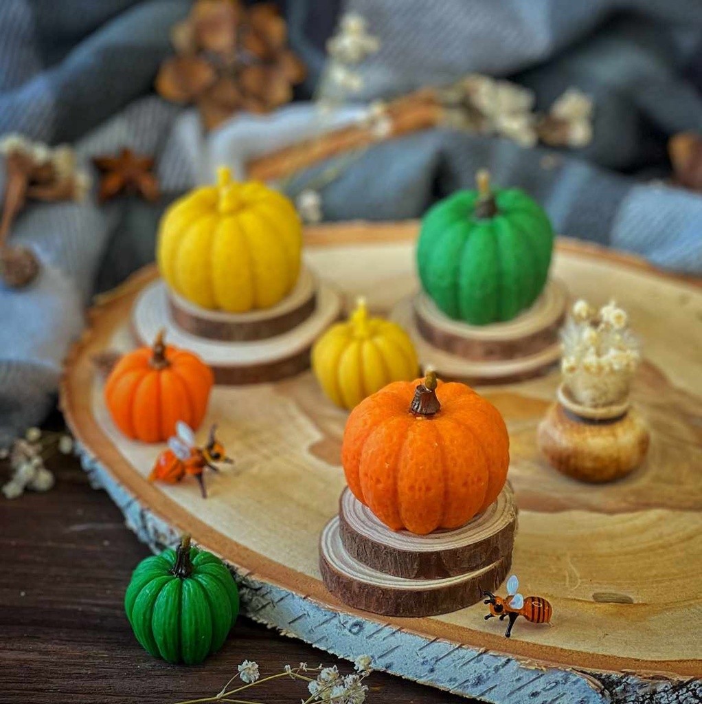 Свічка "Гарбузик середній"