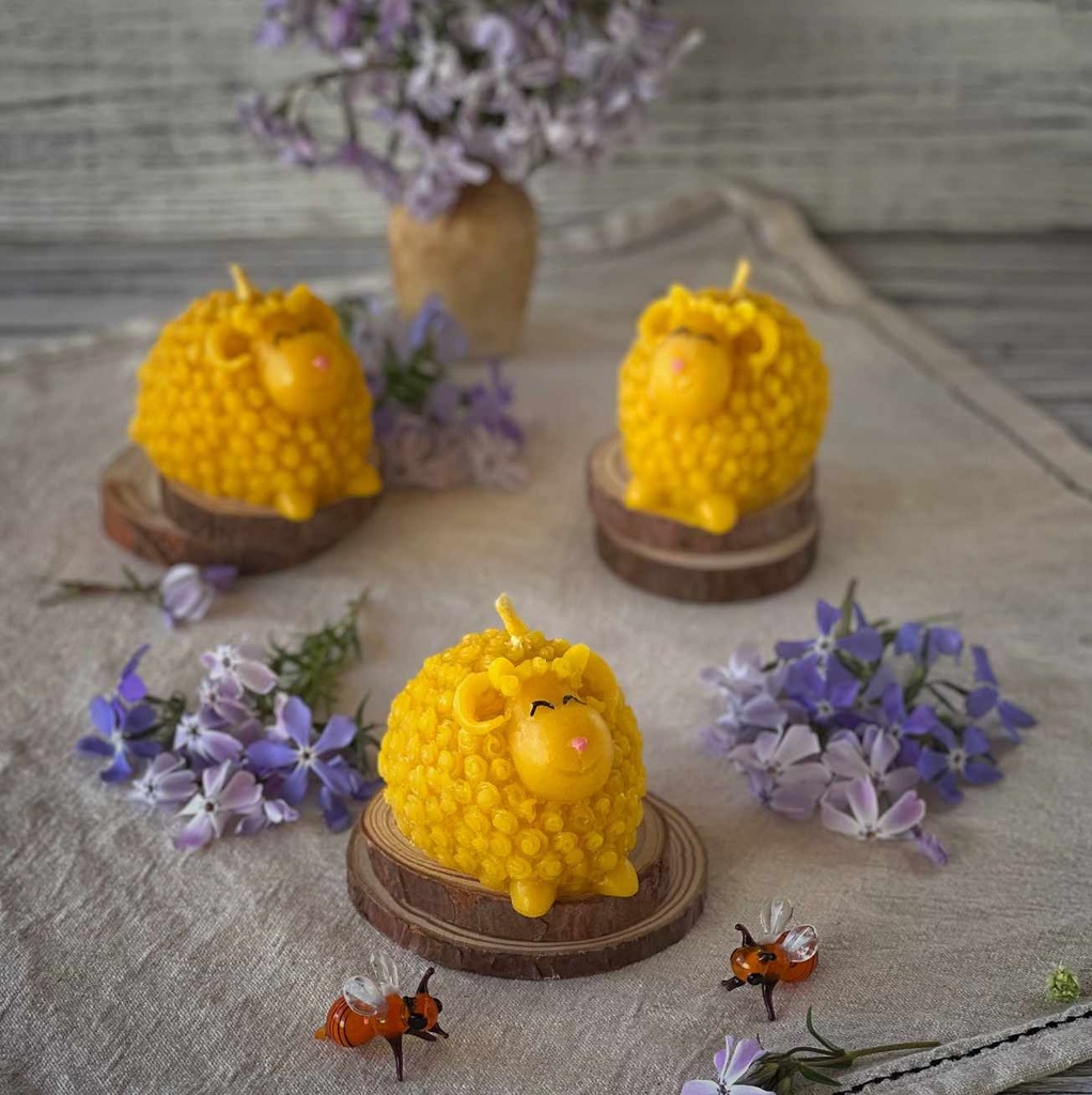 Свічка *Овечка велика*