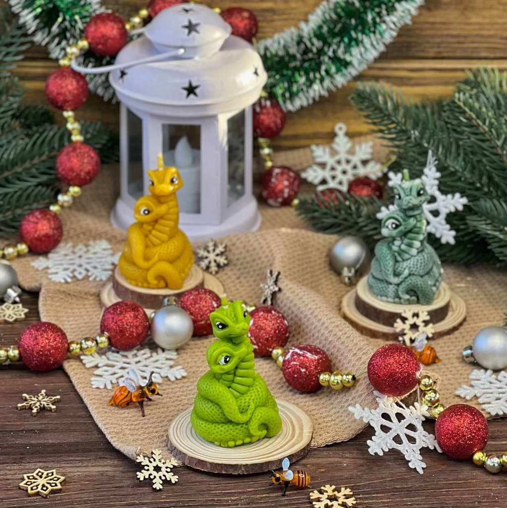 Свічка символ 2025 року "Двійко змій"