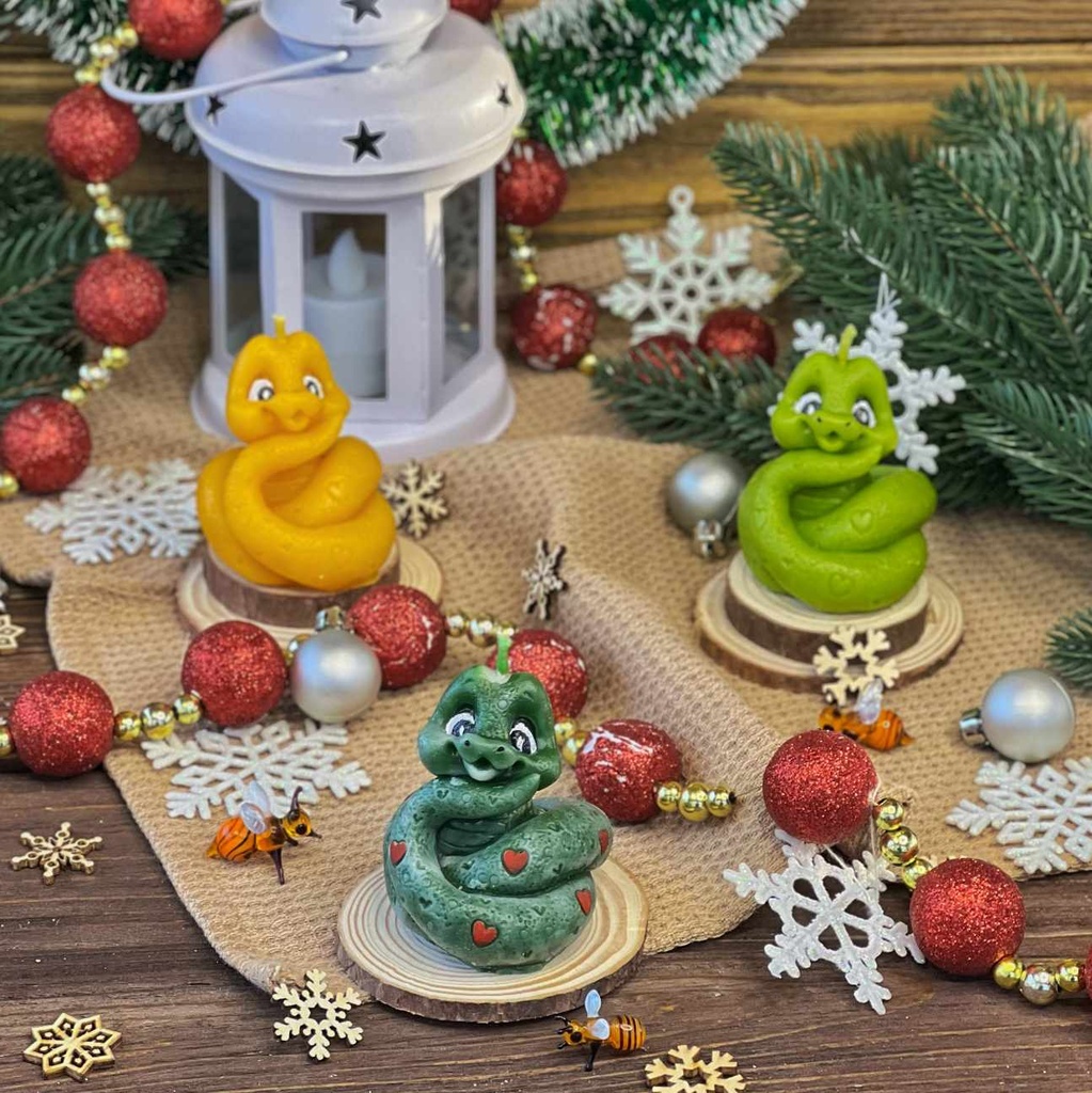 Свічка "Закохана змійка"