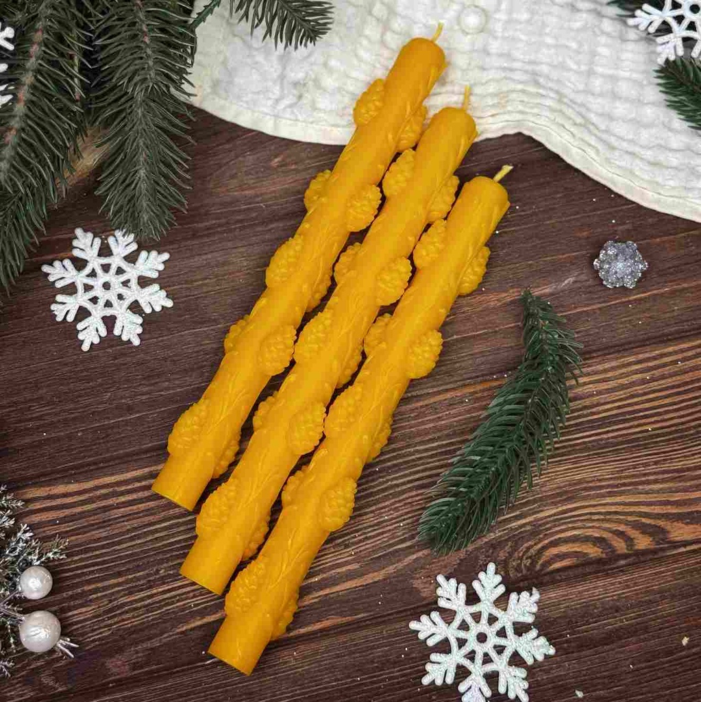 Свічка столова з шишками