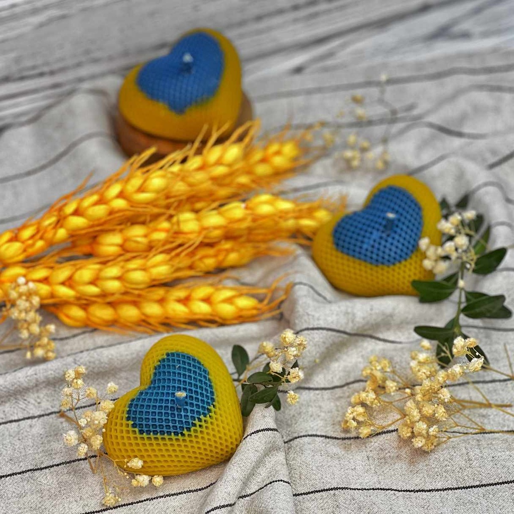 Свічка "Серце синьо-жовте"