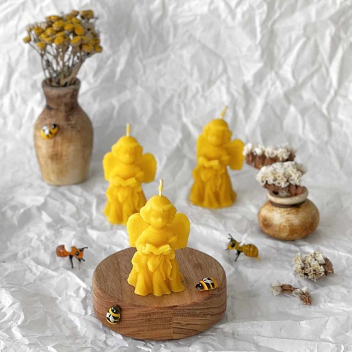 Свічка "Ангел з книжкою"