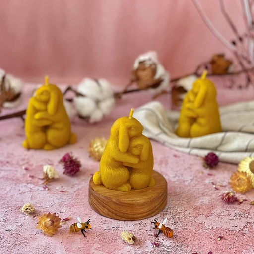 Свічка "Обійми звірят"